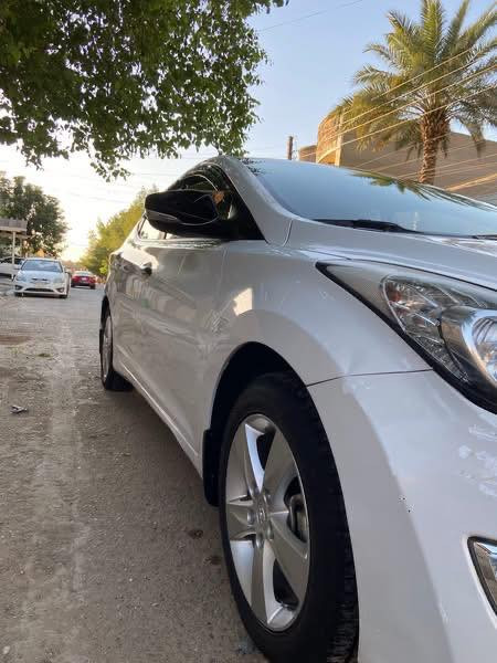 السلام عليكم من رخصت الادمنيه النترا 2013خليجي محرك 1600بدون فتحه كل شي موجود بسونار بالاضافه السياره مكفوله من محرك كير من الحادث من كل شي عدا اللي بسونار تجي تاخذ تراي وين متريد ماشيه 83حقيقي يعني تمشي 120يدك جرس رقم بغداد الجديد مكاني  
بغداد اللعطيفيه قرب مركز شرطة الجعيفر
تحويل نفس اليوم
عارضها 117بيها مجال حك الجيه


**إذا كنت صاحب هذا الإعلان وتريد حذفه لأي سبب، رجاءا أرسل رسالة إلى الدعم الفني**