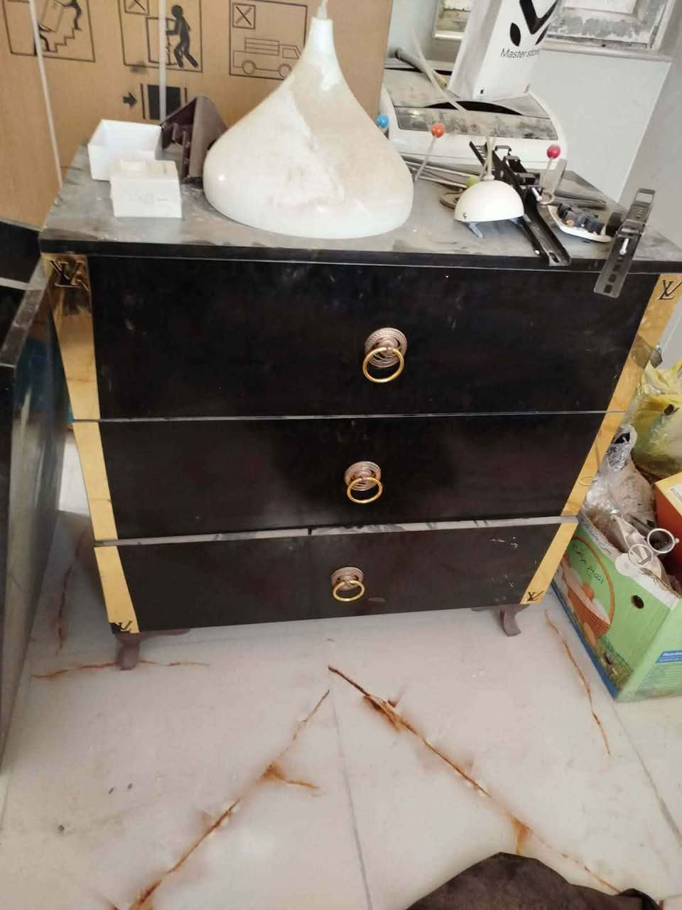غرفه كامله ٥قطع مراه مال ميز توليت موحوده بس ضاميه غرفه مفتوحه بغداد, العراق


**إذا كنت صاحب هذا الإعلان وتريد حذفه لأي سبب، رجاءا أرسل رسالة إلى الدعم الفني**