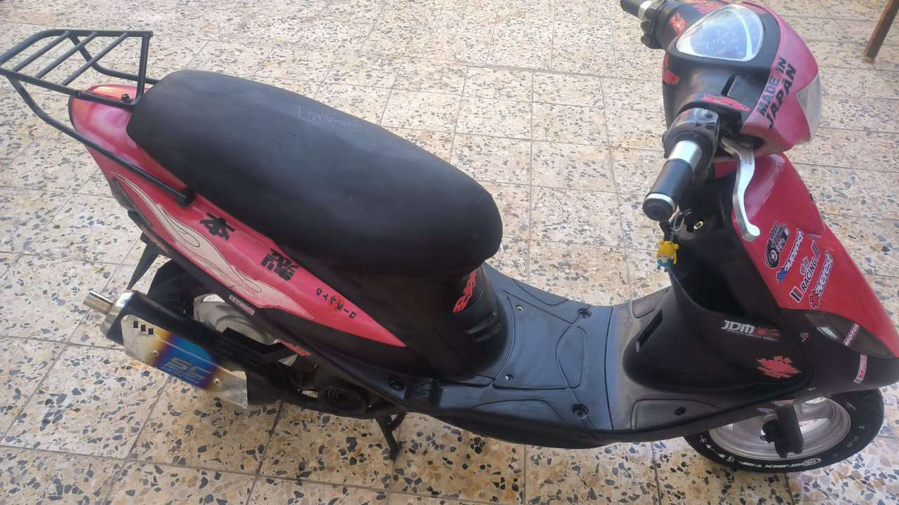 السلام عليكم دراجه ماكس عدله للبيع بوشه 49 دراجه حلوه ومرتبه مفتوحه مره وحده كهربايات كله شغاله سلف نكره هندر السعر خاص مكاني القرنه ناحية الثغر رقمي *********** واتساب فقط اوترهم امراوس اشعدك نزل
