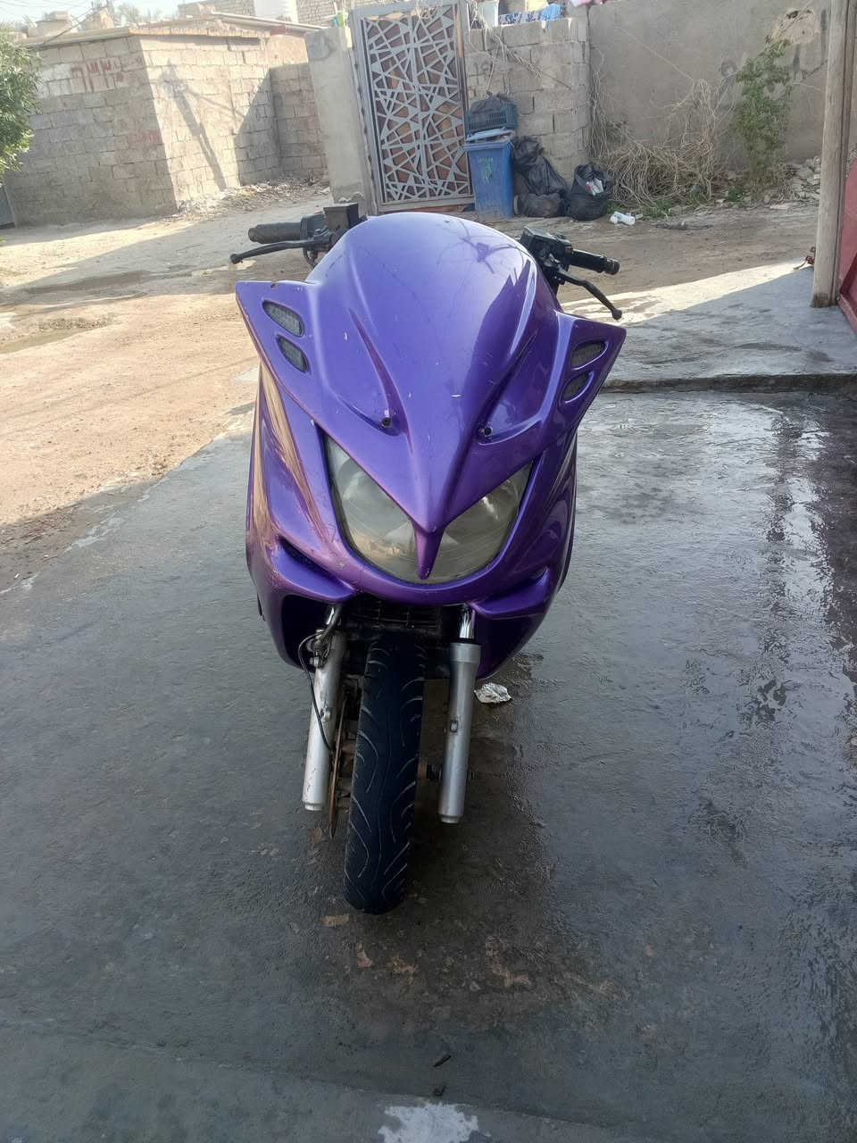 يالله ماجسته دبل رون موديل 2022 دراجه تخبل ولونها حلو بس يرادلها شويه ترتيب محرك كفال بيها سرنصه رياضي حلو سعرها 350 وبيها مجال حك الجيه


**إذا كنت صاحب هذا الإعلان وتريد حذفه لأي سبب، رجاءا أرسل رسالة إلى الدعم الفني**