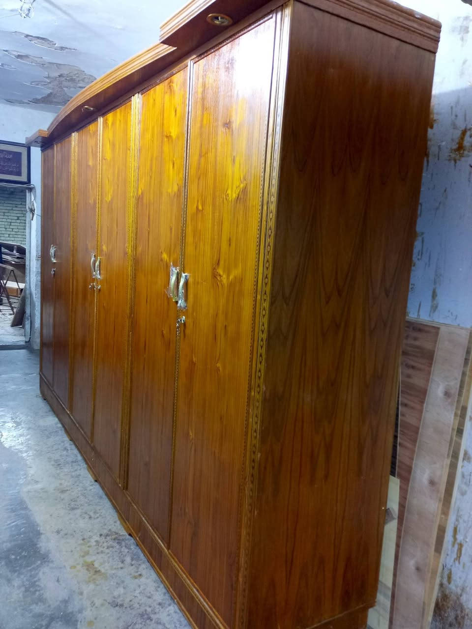 السلام عليكم كنتور حطاطه 6 بواب المكان الرمادي الملعب مقابيل مدرست بغداد ***********
