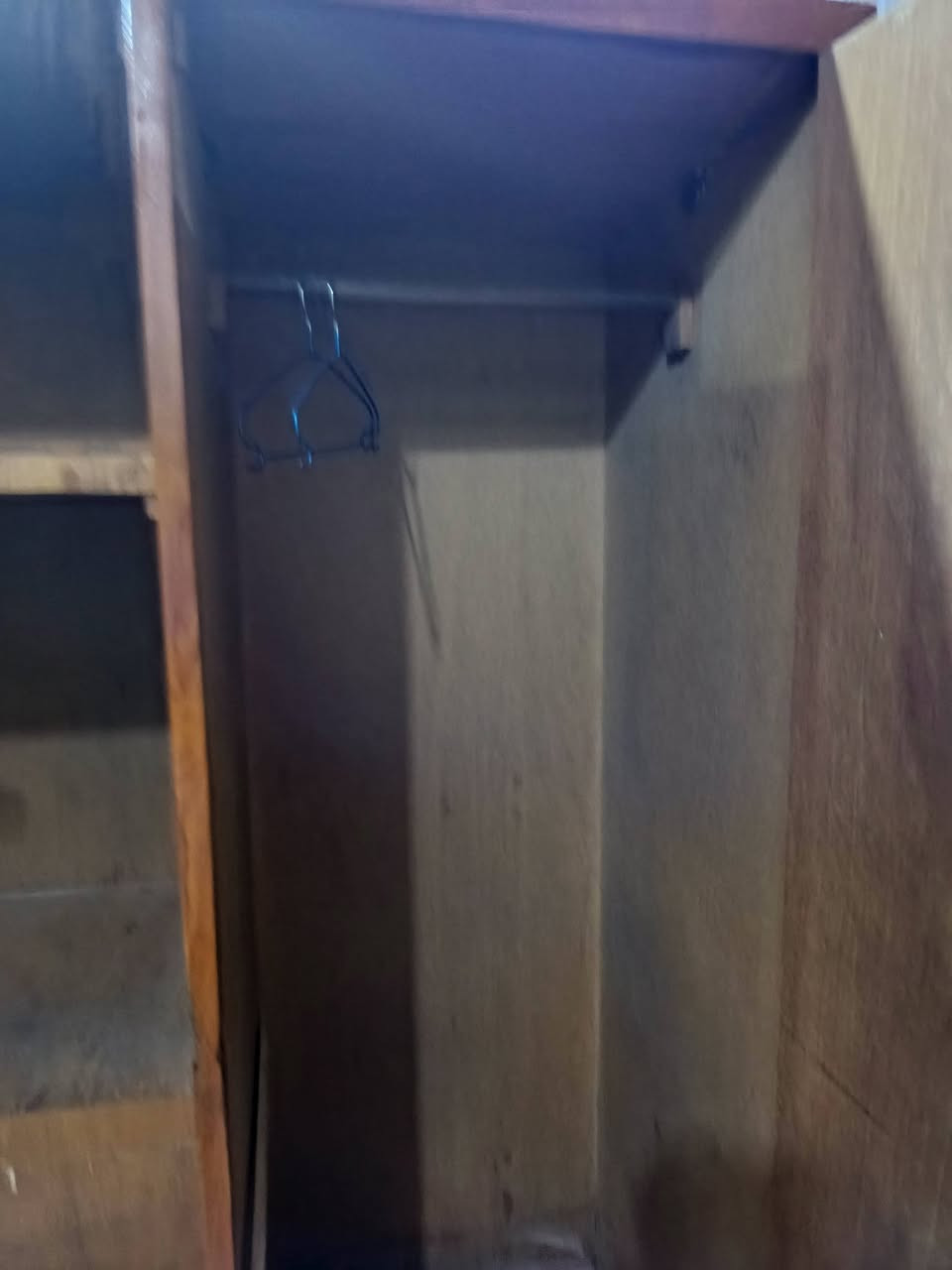 غراض للبيع شارع ٨٠ 

***********
