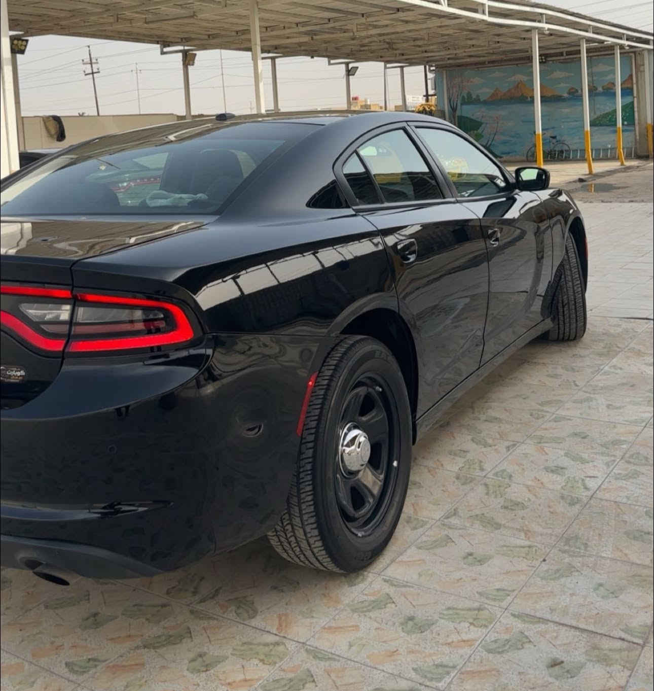 السلام عليكم
جارجر 2023 اصل بوليسي V8 سياره كلش حلوه وجديده

سياره ماشيه 14 الف فقط وبدون ايرباك السياره تو ويل 

ورقم اربيل سياره جاهزه من كلشي شاشه كاربلي تبريد خلفي حصان كله شغال 

بيها تبديل جاملغ وباب بجم كبس واجت من امريكا بيها كلير خلفي السعر 195 وبيها مجال بسيط 

عنواني ميسان مركز المدينه 

للاستفسار ***********
