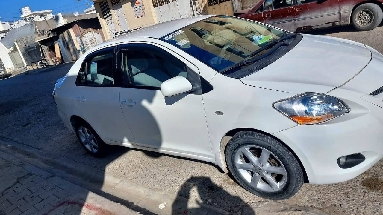 السلام عليكم
سياره يارس موديل ٢٠٠٨ خليجي مشروع وطني رقم وهزه جديد 
بيه بطاقه بانزين كركوك
سياره محرك جبير
محرك والكير بالشرط 
صبغ حزام تبريد والتدفئه شغال كول نقص مابيه 
السعر  ٨٠ مكن السياره كركوك ***********
