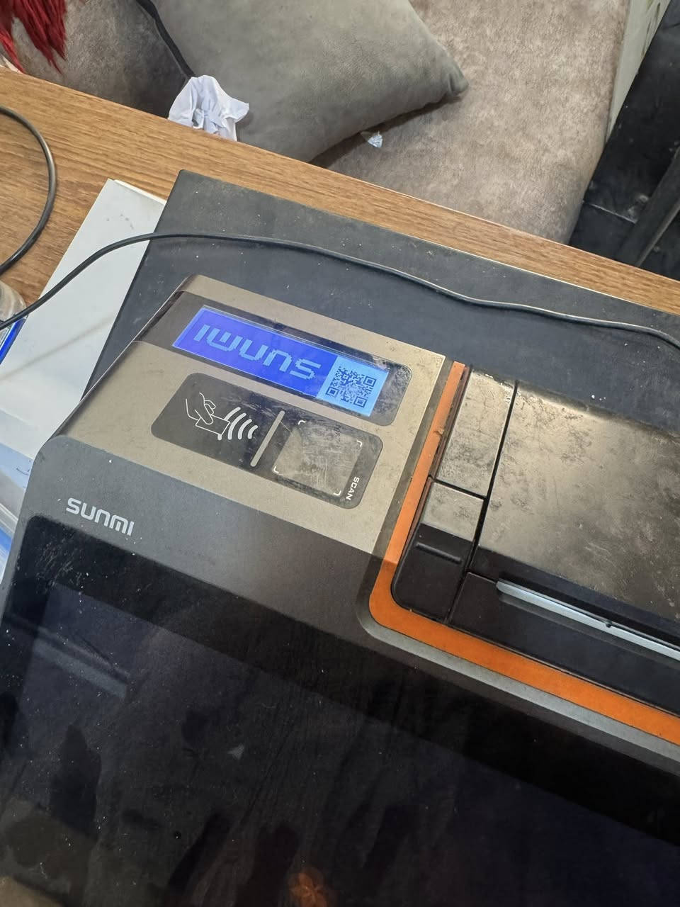 السلام عليكم
كاشير sunmi T2  لمس  طابعه و دفع ماستر بي 

سريع جدا .. بلوتوث و واي فاي 

البرنامج منه وبي 
يطلع احصاءيات و يشوفك شكد ربحك و شكد مصاريف كامل 
مع بوكس الفلوس 

السعر ٧٠٠ الف 

مكاني بغداد حي جامعة 

*********** واتس اب
