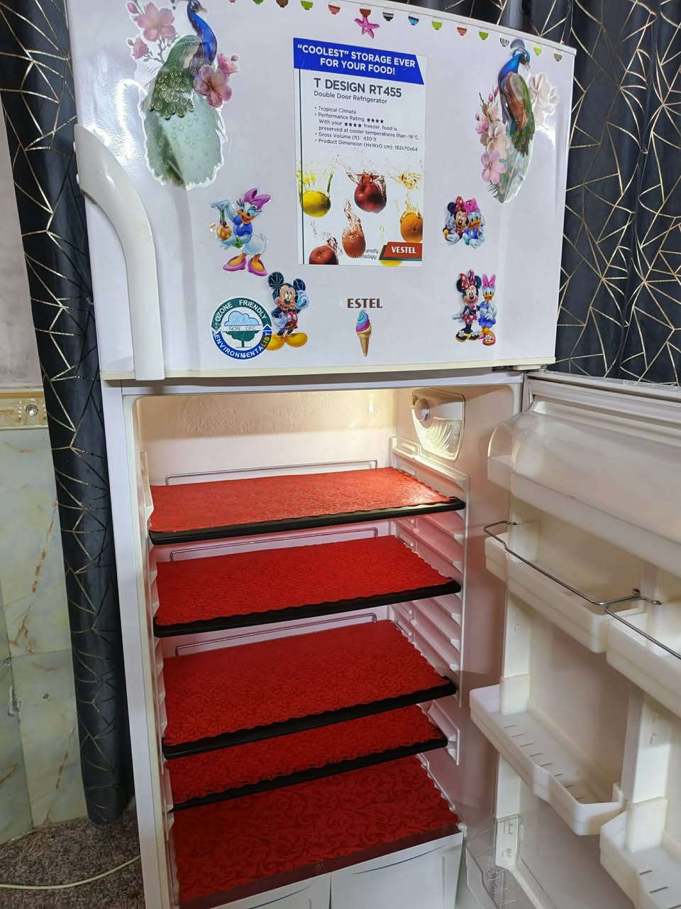 ثلاجة ماركة (فستل لون مييز ) مضلع بواري نحاس فريز خارجي نضام تجميد وبيها جهاز حمايه من الشركة ارقه ثلاجه حجم (24) قدم  تجميد درجة اولئ نضافه 90 بالمية داخل نضيف فول مال بيت ضمان اسبوع شرط التجميد السعر مع  التوصيل  ( 300) داخل بغداد حصرا متوفر توصيل كل مناطق بغدادد


**إذا كنت صاحب هذا الإعلان وتريد حذفه لأي سبب، رجاءا أرسل رسالة إلى الدعم الفني**