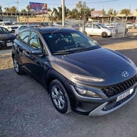 كونا موديل 2023  بدون صبغ   رقم بابل  السيارة نضيفة وجاهزة  للستفسار 0...