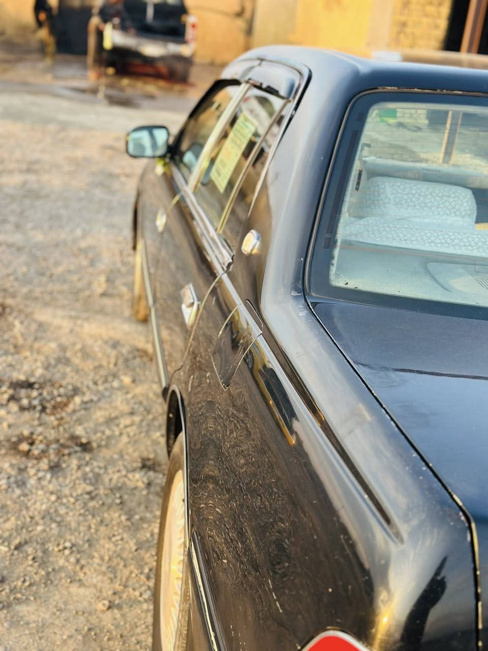 السلام عليكم
سياره راس ثور تكم للبيع 
اللون اسود غير محدد
مكفوله من العيب الشرعي والكص ونقل جثه والگلبه 
مكينه جديده توني شادها صار اسبوع فيفتي 2500  كير شرط الفحص 
رقم دولي بغداد مشروع وطني 
سنويتها تنتهي ب 2030 
تبريد شغال حدادية تخم تاير 

المكان ذي قار الفهود 
رقم الهاتف ***********
