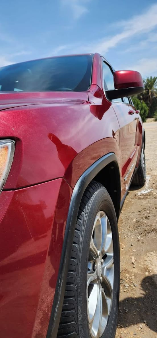 السلام عليكم 
للبيع او مراوس 
جيب لاريدو ١٤ كفاله عامه 
رقم بغداد تحويل مباشر 
مكينه 6
السياره جاهزه ماتصرف عليها دينار 
السعر ٢٢٥
***********
