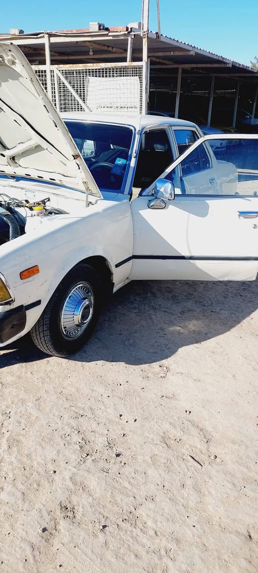 كرونا 1980
محرك وكًير جديد
حدادية جاهزة 
تبريد شغال 
٥ كًير 
تخم تاير جديد 
رقم بغداد دولي 
تحويل مباشر 
السعر ٣٦ وبيها مجال للشراي 
بابل الإسكندرية 
***********
