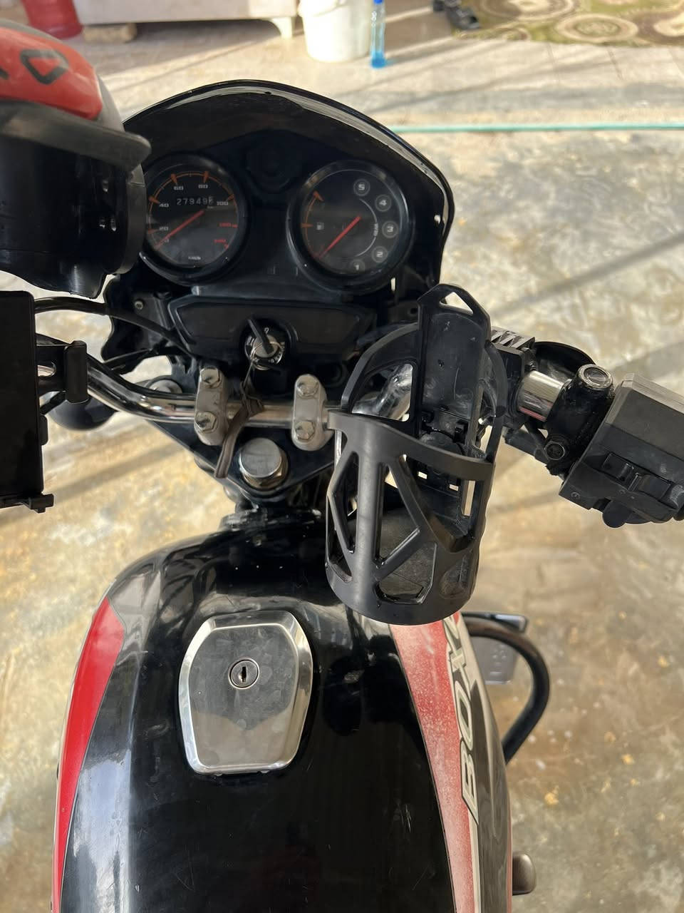 بوكسر للبيع مديل 22 مرقم نكليزي تحويل ثاني يوم  ديالى بعقوبه مجمع صناعي كهربائيات محرك كير كفاله عامه 
رقم *********** سعر 1900 ألف بيها مجال مستعجل على بيع
