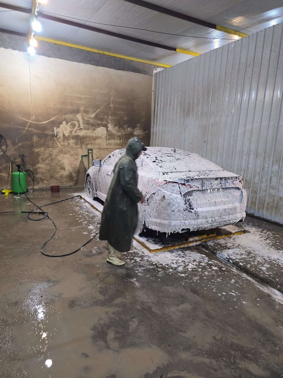 سلام عليكم للبيع او مراوس حسب القناعه كيا اوبتيما هايبرد 2012 امريكي محرك 2400 فول مواصفات عدا الفتحه بصمه بابين امامي وتشغيل بصمة تحكمات ستيرن جهتين اشاير بالمري واشارةترحيب رادار كشنات كهرباء مقاعد مخمل غرفتها جديده بدون ضربه بدون ايرباك ضربته قبق جنطه ومصلحه بامريكا اقتصاديه انسئ البانزين تبريدها ثلج تخم تاير جديد باتري جديد صيانه منظومه قبل يومين مبدل دهنها كله بلاد نقصها abs فقط سيارة بدون صبغ ولا معجون ماشيه 110 سعرها 98 وبيها مجال بسيط حگ الجيه اتصل وبيك خير وتدلل مكاني بغداد تاجي والحرية ***********
