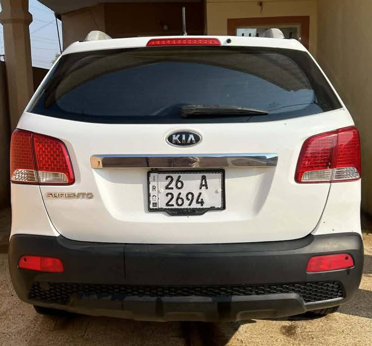 السلام عليكم اخوان سياره نوع سورنتو موديل 2012 خليجي 7 راكب كلين بدون صبغ محرك 4 دوش سنويه بأسمي السعر المطلوب 148 للأستفسار الأتصال على الرقم /*********** /مكان السياره صلاح الدين قضاء الشرقاط يرهم مراوس بسياره بيكب عذاري
