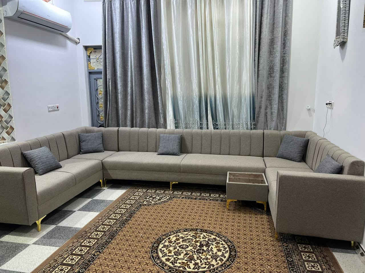 اللهم لك الحمد حمد الشاكرين 🙏🤲 
تم انجاز ديوان حسب الطلب الزبون 🥰💌
القوووة و المتانة و الترتيب يمنا وبس😌😌
متوفر نظام الاستبدال و القساط و الدفعات 🤍 💚 🤍 💚


**إذا كنت صاحب هذا الإعلان وتريد حذفه لأي سبب، رجاءا أرسل رسالة إلى الدعم الفني**