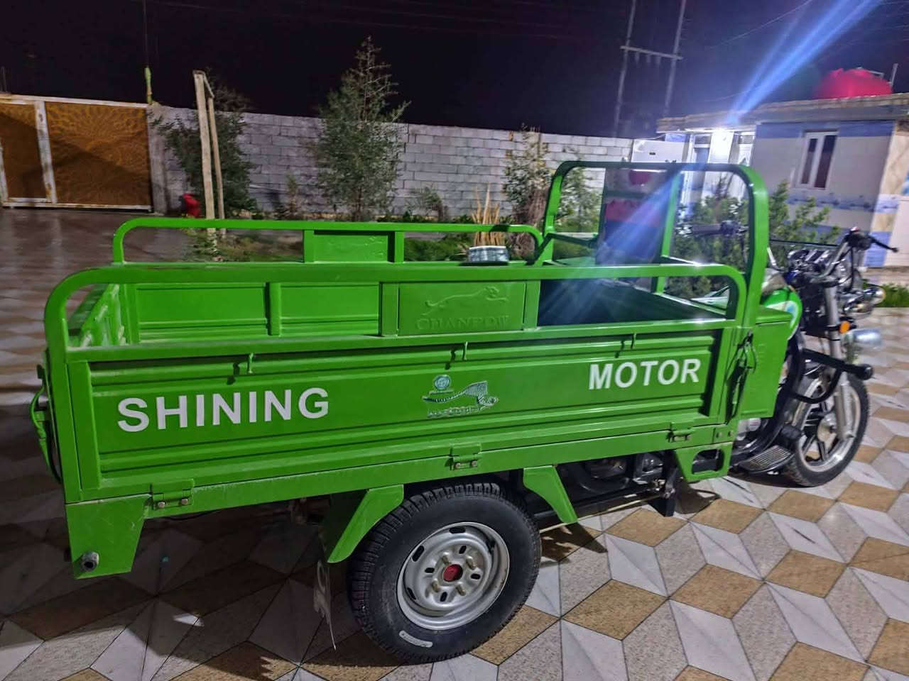 للبيع
ستوته جمره بلون اخضر 
موديل 2023
مرقمه + تسلم سنويه كامله ويتم التحويل مباشرتاً
كفاله عامه من الس.... رقه والعيب والشرعي والمواصفات 
تم شراءها من الوكيل المباشر وانا جاهز للذهاب معكم اليه للتاكد من مواصفاتها قبل الشراء 
علما ً ان تم شراء الستوته قبل يومين ولم تسخدم اطلاقإ وتم عرضها للبيع بسبب ظروف طارئه خاصه 

للاستفسار اما المراسله  على الخاص او الاتصال بالرقم ***********
