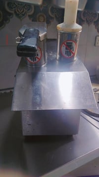 مكنيه أخضر • مستعمل خفيف • الدوره