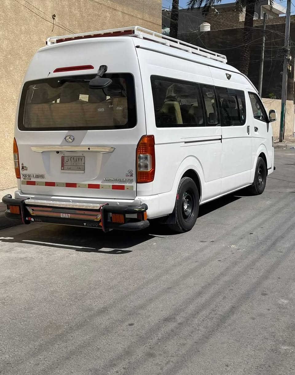 سلام عليكم كنك لونك موديل ٢٠٢٢ كفاله عامه ماشيه ١١٧ السياره كامله سيبايه درع امامي وخلفي شاشه كامره تايرات  دوشمه كشنات هايسه ام بوز منضومه غاز منضومة زنون السياره خير من الله عارضها ١٨٥وبيها مجال مكاني بغداد حي القاهره ***********
