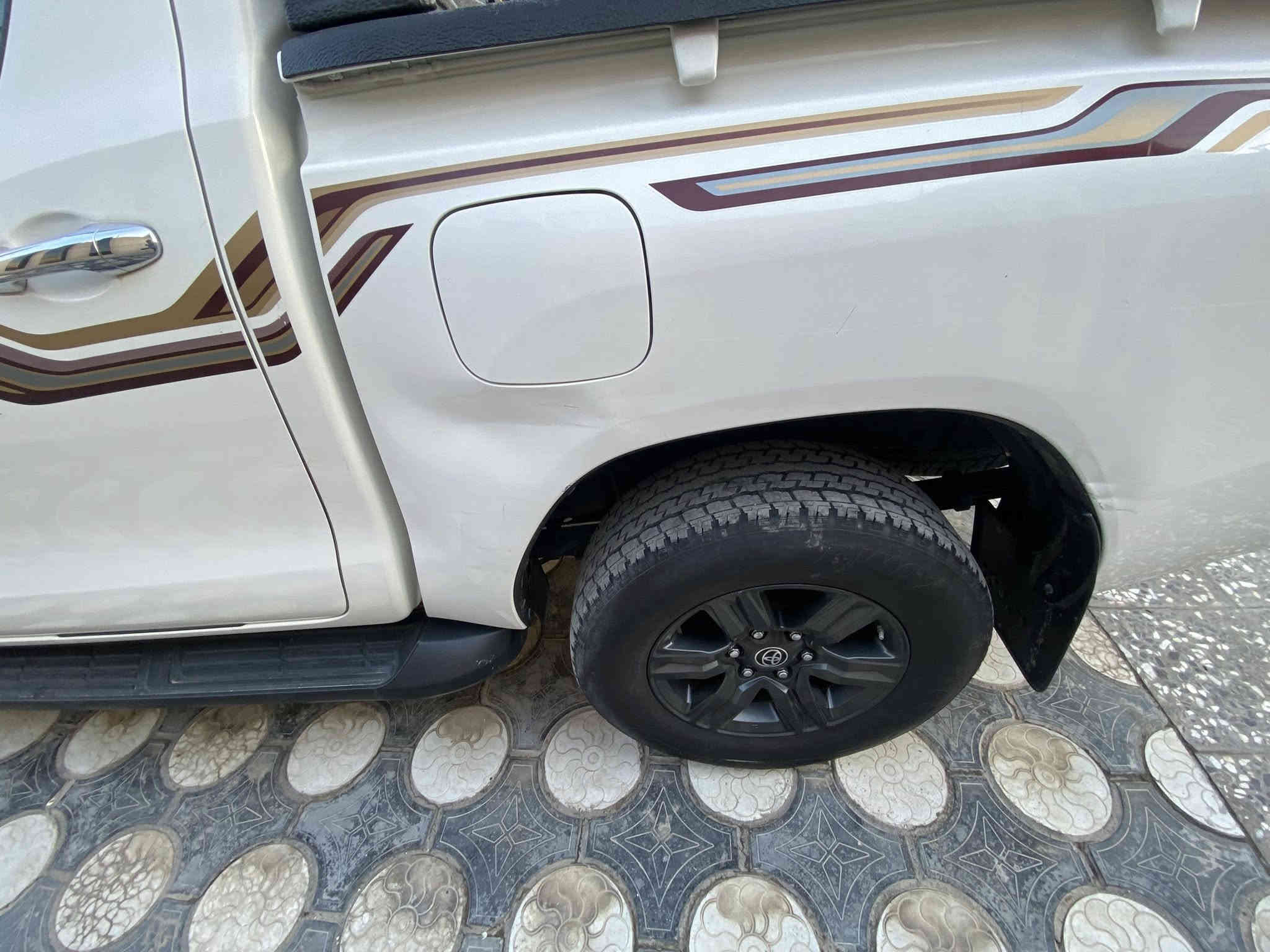 بيكم هيلوكس ٢٠٢١ ساز اصلي 
فول مواصفات 
ماشية 180 الف
رقم بغداد بسمي 
مكفوله من الصبغ فقط بارد وطخة خفيفة كلشي موضح بالفديو 
بصمه 
فور ويل 
بنيد جكات 
حساس 
كراسي تبريد 
شاشه 
كامره 
محرك 2700 
مكان بغداد  
السعر 282
لاستفسار ***********
