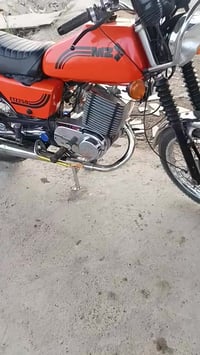 عشاق دراجات الا MZ محرك ٨٢ سايز ٢٥٠ ناعم كلش  لبه وفلاوين تركي  اي نضو...