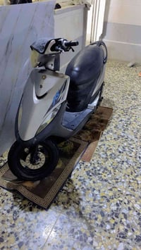 دراجه البيع سعر 500 و بيه مجال رقم 07768489583