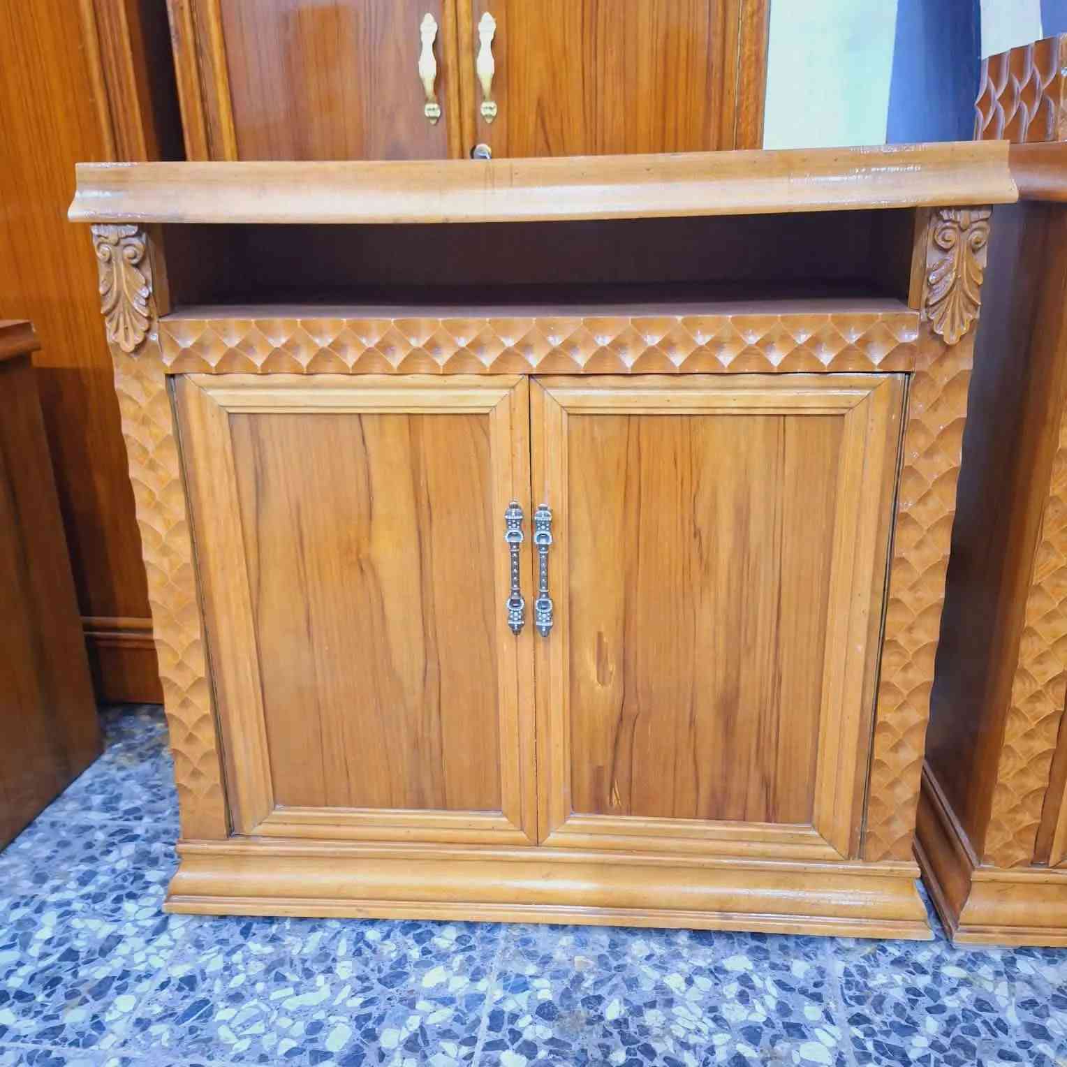 جمال 💐 ودلال الغرف العدنا وبس 💥 
غرفه ام 7 ملحق صاج وجه 5ملم شغل وعمل ونجاره فاخره شغل شركت الافراح غرفه ولا غلطه مان عرسان زاويه كنتوريه جربايه وتوج زان لهيكل كله زان ثقيل
العنوان بغداد البلديات


**إذا كنت صاحب هذا الإعلان وتريد حذفه لأي سبب، رجاءا أرسل رسالة إلى الدعم الفني**