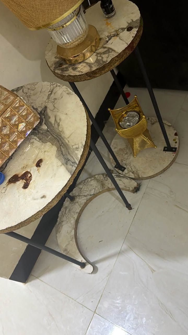 جزامه 10  علبه كلنس بلاستك 3 علبه كلنس زجاج 5 رف خضار 10 منظم مكياج يفتر 10  حافظه بقوليات 15 ك ب15 مكتبه وكرسي أطفال 15 طبلتين 10


**إذا كنت صاحب هذا الإعلان وتريد حذفه لأي سبب، رجاءا أرسل رسالة إلى الدعم الفني**