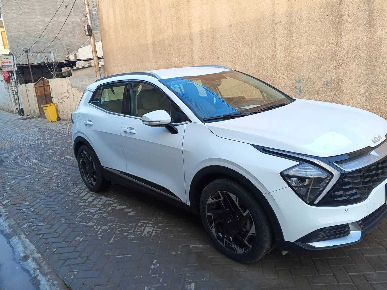 ‏كيا سبورتج موديل 2023 خليجي للبيع
‏السيارة مكفولة كفالة عامة نص فول 
‏السيارة باسمي شرط التحويل 
‏بغداد ***********
‏مكلف بالنشر للتواصل اتصل 
السعر 215
‏
