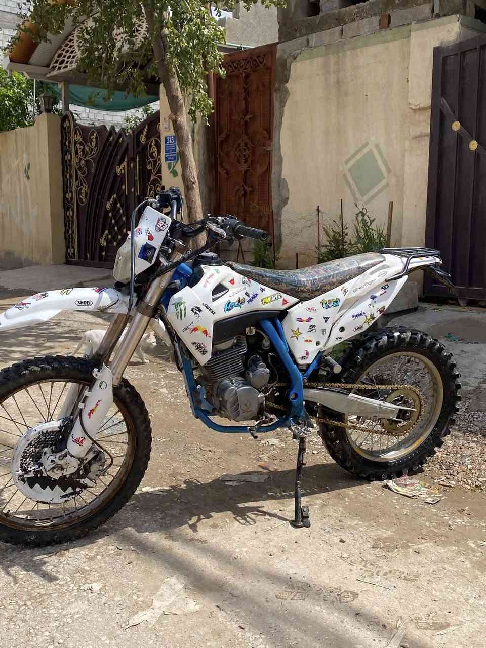 السلام عليكم من رخصت الكروب دراجة قفاز موديل 23 دراجة كلها شغاله سلف هندر كهربائيات كلهن شغاله اوراق كامله محرك مامفتوح تجي تفحص وتاخذ السعر 875 وبيها مجال قليل للشراي مكاني ديالى الخالص قرب فلكه مصطفى جواد للاستفسار ***********
