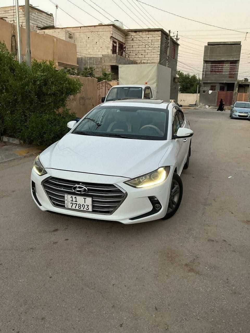 سلام عليكم 
للبيع النترا 2017 خليجي 
رقم بغداد الجديد
السيارة بيه صبغ جوه الرقم شبر فقط والباقي كفالة عامه من الصبغ
السيارة فول مواصفات عده البصمه
فتحه 
اشاير بلمري مري شفط
تحكم استيرن
قطعتين تبريد
لد امامي خلفي
كامره خلفيه +شاشه
5 ويل كروم
3 انظمه قياده 
يدات نيكل
محرك 2000 دوش مامفتوح
محرك كير حداديه تبريد تخم تاير كلهن كفاله عامه
السيارة مابيه نقص برغي جاهزه ع 24 حبايه
ماشيه 108 حقيقي
مكاني كربلاء
السعر 145 وبيه مجال حك الجيه 
الاتصال
***********
***********
