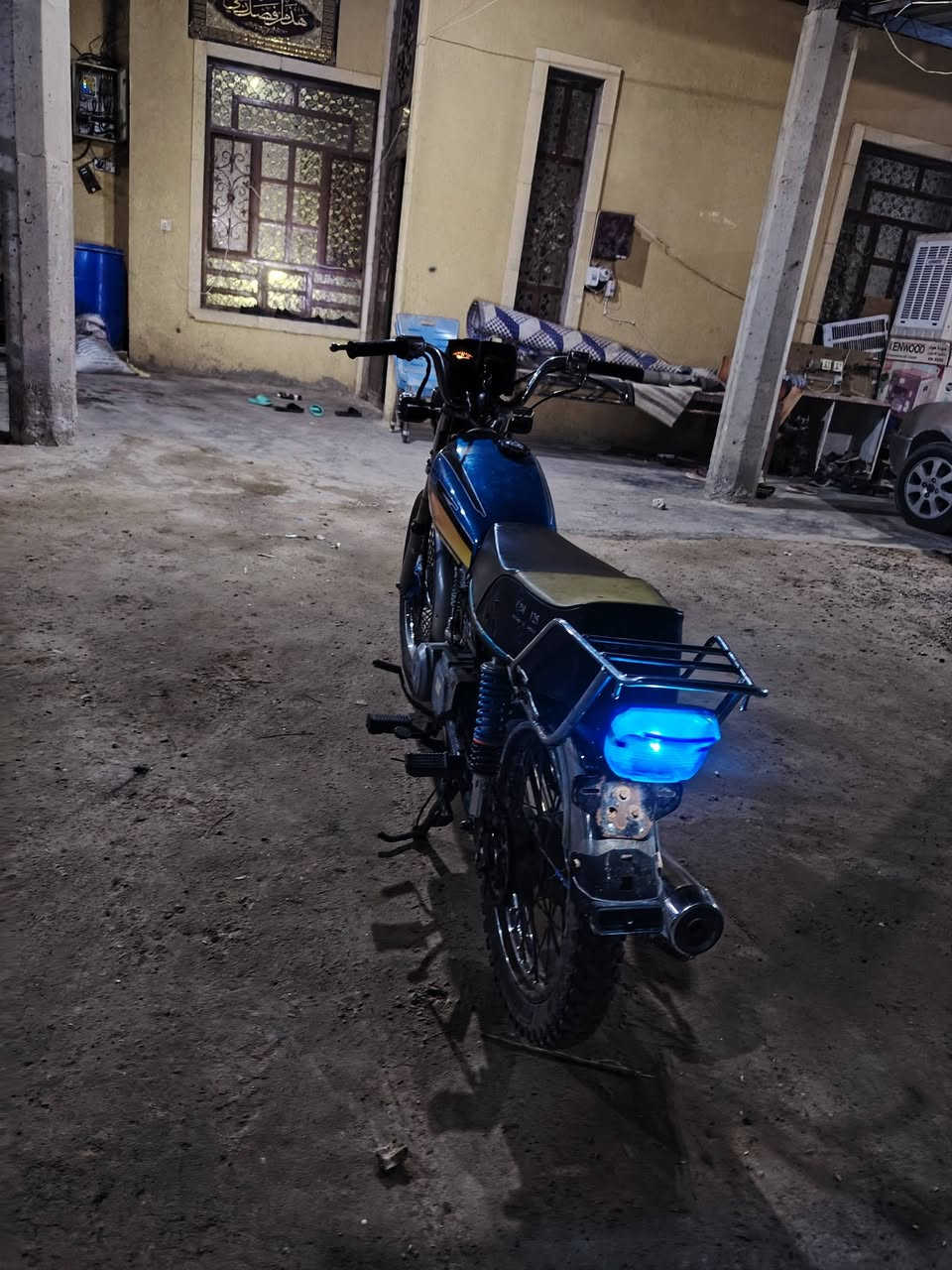 سلام عليكم دراجه 4كير نضيفه كهربائيات شغاله ضفيره جديده محرك ما مفتوح السعر 325 وبيها مجال المكان بغداد اليوسفيه 
الهاتف ***********
***********
