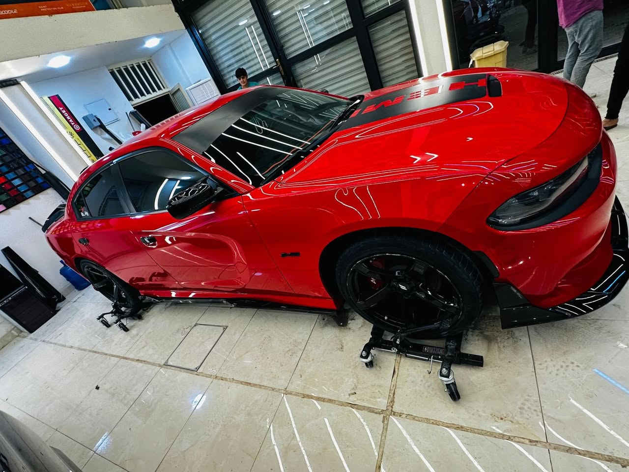 سعر_جدا_مناسب
دوج جارجر جي تي Rt
Super trak 
 
السيارة مزوده 
 تفريغ فول هوائبيات 
وسطيات slp 
داون بايب 
هواي شغلات 

 DODGE CHARGER Rt2023

اللون:احمر 

عداد المسافات:35 ميل 

الحادث موضح في الصوره فقط بارد في البنيد 

8سلندر محرك هيمى

كرسي كهرباء

كراسي سپورت(حضن

شاشة_امامية_كبيرة_اصلية_لمس_حراري_(11 inch)_الجديدة_كليا

نظام_خرائط_(نظام ملاحة)_navigation

مستشعر_صف_المركبة

نظام_مساعدة_بدء_التشغيل_على_المرتفعات

نظام_التحكم_بالاداء

نظام_قياس_قوة_المحرك

‏AUTO_START

نظام_التحكم_بالانطلاق

نظام_اعداد_نمط_القيادة

نظام_اعداد_النمط_الرياضي

نظام_اعداد_النمط_الافتراضي

كامرة خلفية اصلية

شاشة عرض الاعطال

تشغيل عن بعد

كروس سرعة

فول تحكم استيرن(جهتين امامي+جهتين خلفي)

شفتات كير بالاستيرن

دبل كير(عادي+أوتوماتيك)

ناقل حركة ٨ نمر

نظام_SUPER_TRACK_PAK

نظام_سپورت_SPORT

نظام مانع انزلاق ABS

حساس خلفي

نظام تحكم بمستوى الانارة الداخلي

نظام تحكم بمستوى الضوء الداخلي

لايت عدسة

لد نهاري

بك لايت LED

ويل_20_SRT 

مدخل

‏CARPLAY  

‏المكان  بابل حله 

رقم اربيل 

***********
