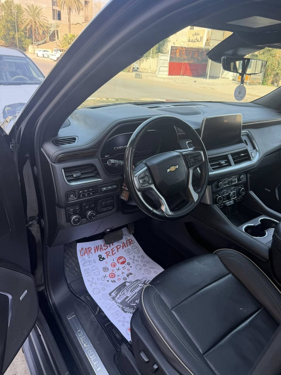 تاهو 2023 مواصفات premier فول 5300V8
حادثه بنيد وجاملاغ 

السياره جديده 

مواصفات السياره 

بنوراما 

اشارة بالمري

6 بصمات تشغيل و ابواب و صندوق 

تشغيل عن بعد 

جنطه كهرباء 

داخل جلد كشنات منفصل vip هيتر وتبريد

 ستيرن هيتر 
  

خزن ميموري لكشن السائق 

كامره خلفيه 

حساس امامي خلفي 

رادار امامي تحديد مسار يعني بيها قياده ذاتيه 

رادارات جانبيه نقطه عمياء مع خاصية الفرميله الذاتيه 

اوتو ستوب

هاند بريك كهربائي 

تحكم ستيرن كامل 

شاشه كبيره  كاربلي و انرويد اوتو   

السياره جدآ جديده  

و جاهزه من كل النواحي 

مكان السياره بغداد 

السعر( 460)
ارخص تاهو 2023 

للاستفسار :

***********
