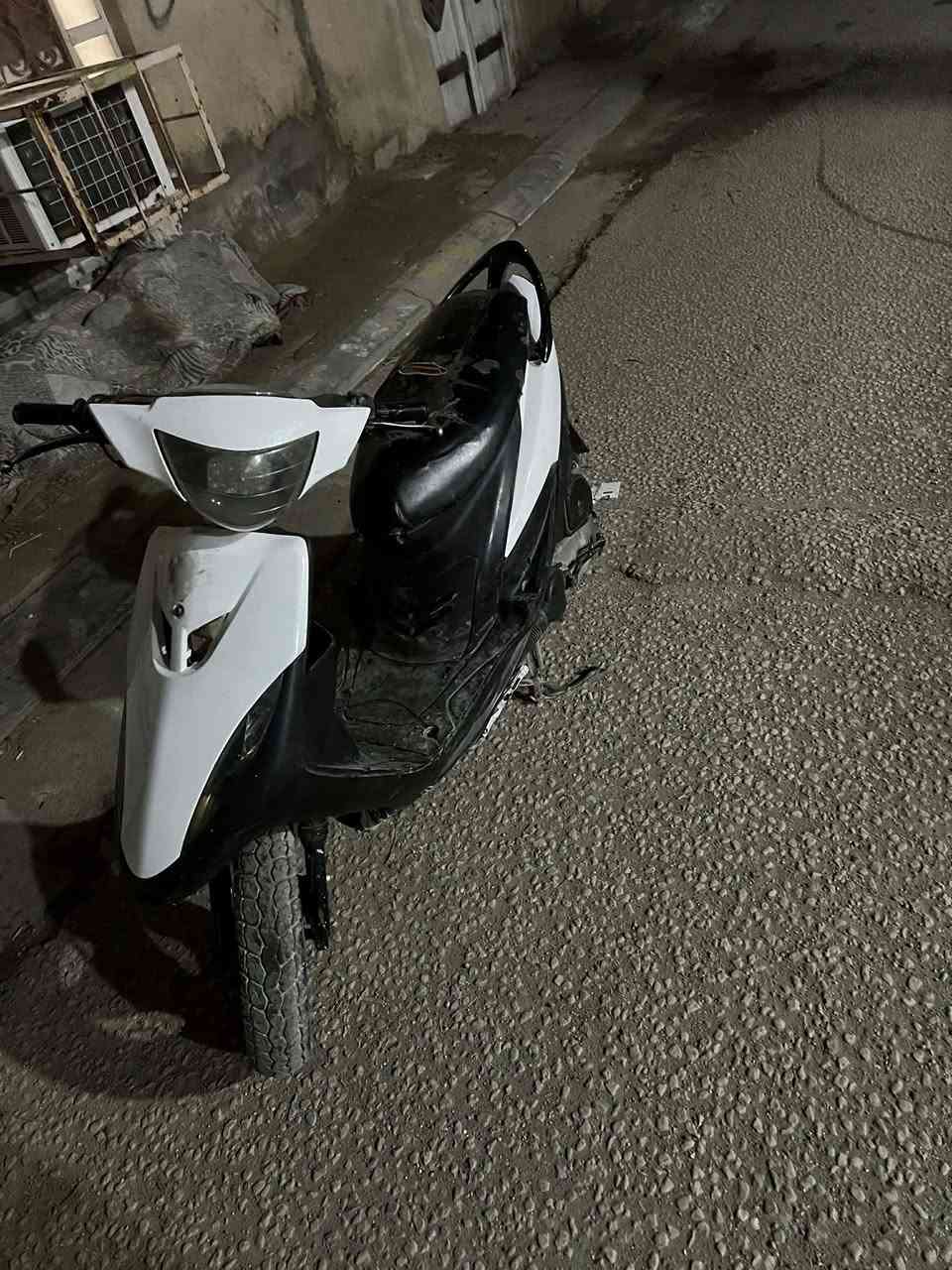 سلام عليكم ماكس عدلة بلادية ٤٩ كاملة سلف هندر عوزها باتري مكاني كربلاء حي العامل ٣٥٠ بيها مجال قليل حك جية 
***********
