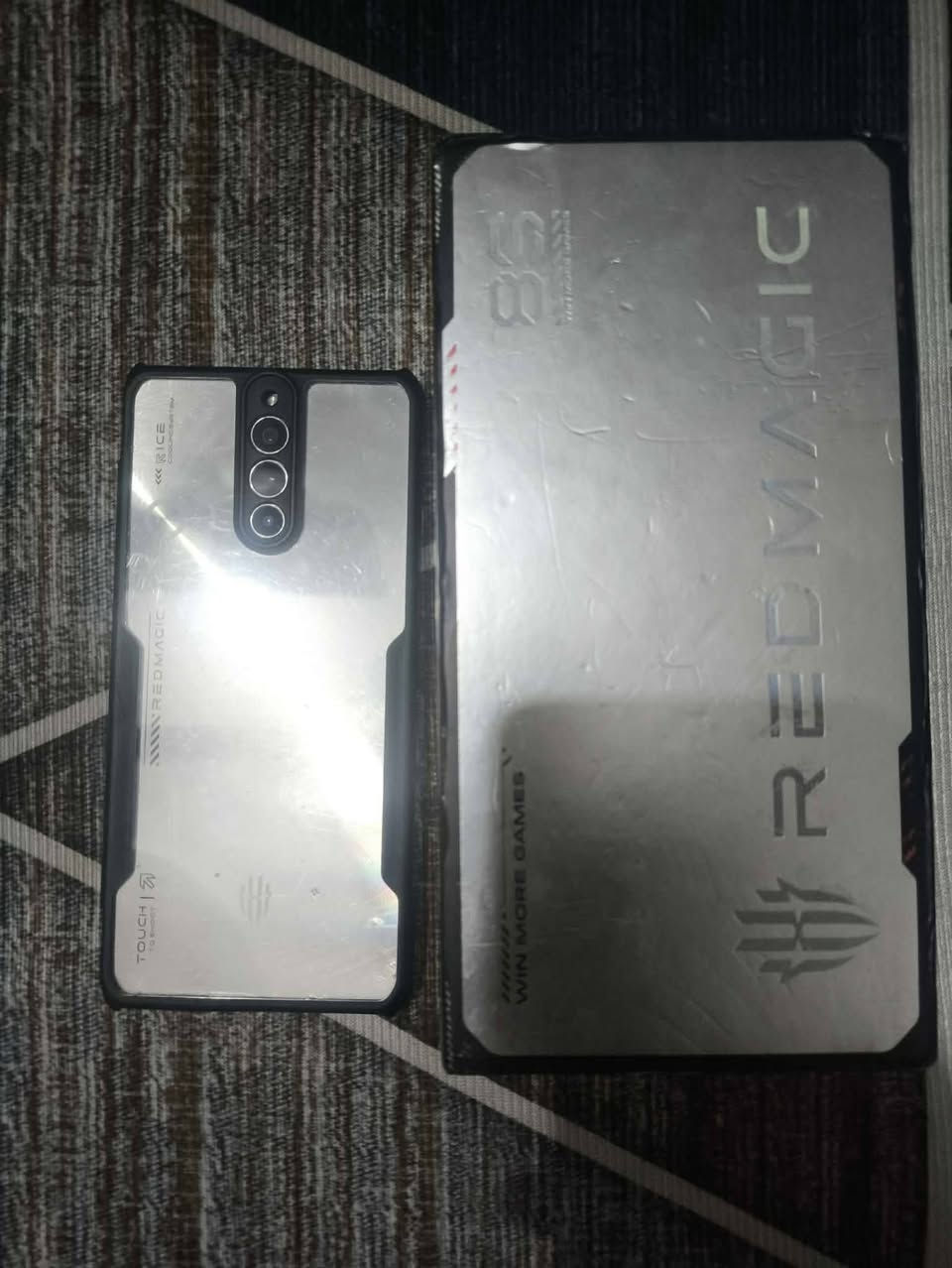 ريد ماجك 8sبرو ذاكره 512 الجهاز زلغ مابي  كارتونه ويا 
السعر 550 عنوان حي اور  رقم واتساب فقط ***********
