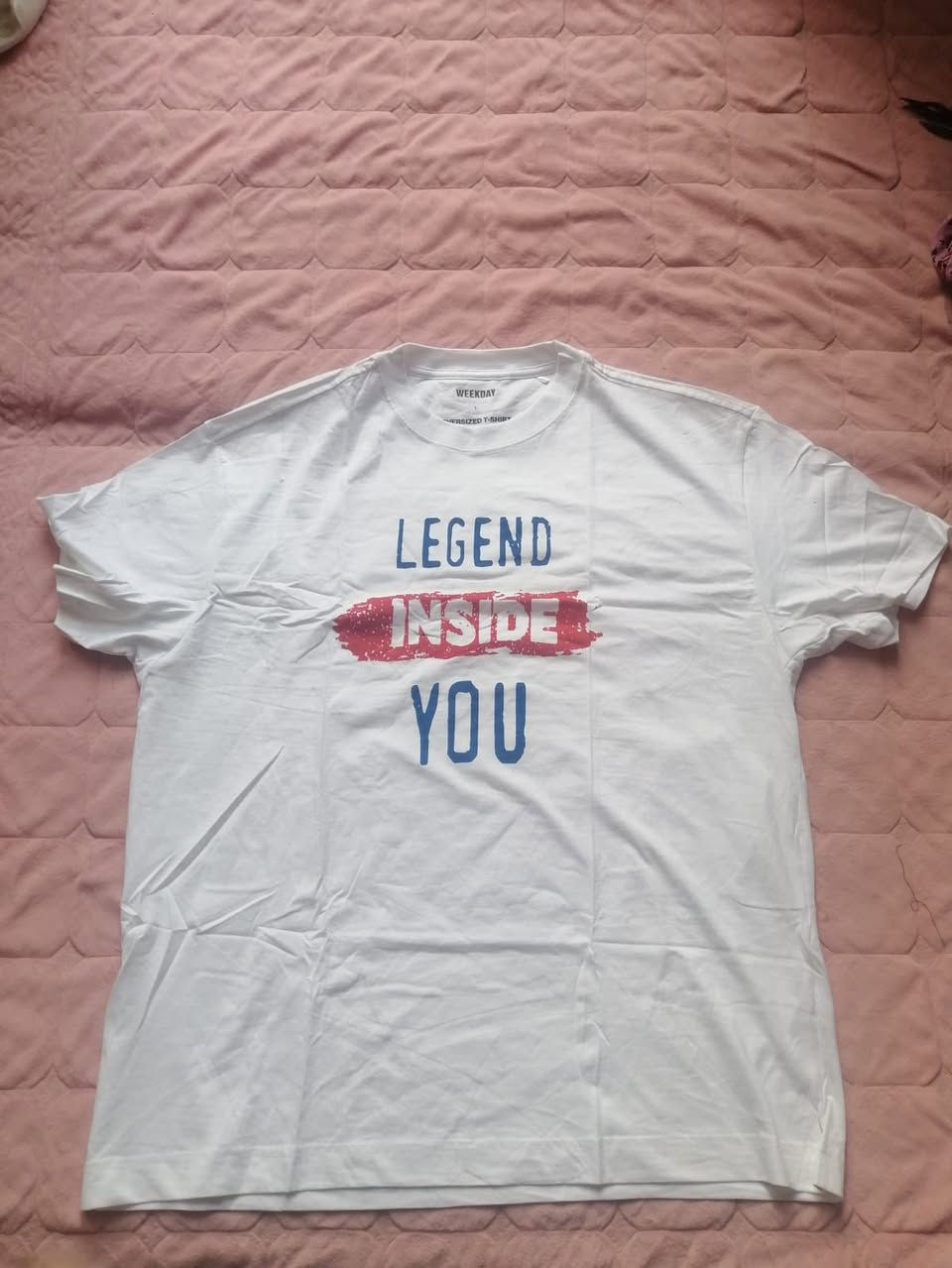 تيشرت خامه قطن
صيفي بارد شبابي 
قياسات :S,M,L,XL
 توصيل: مجاني داخل الزبيدية 
سعر :5000 الف فقط


**إذا كنت صاحب هذا الإعلان وتريد حذفه لأي سبب، رجاءا أرسل رسالة إلى الدعم الفني**