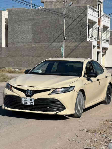 السلام عليكم اخوان تكسي دلي محدث 23 ركزلي اخوية السيارة تعتبر زيرو تبديل بطارية هايبرد كاملة وليس تبديل خلاية 
تبديل محرك امريكي كصة جديد 
صدر جديد 
تخم تاير جديد 
نقصها فقط دعامية امامية 
حتة لايتات امامية مبدلهن واصلي 
السيارة مال جناي تعبان بيها مو تلزيك 
بيها قطع صبغ من الامارت بدون حادث 
ايرباكات سليمة 
السعر 135 
بغداد الدورة 
***********
