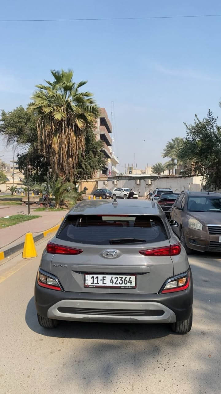 كونا للبيع
لون سمنتي
مديل21
رقم بغداد دولي
مكينه2000دوش
ماشيه28كيلو متر
سياره جديدا بمعنى لكلمه من داخل وخارج
لدات اماميه
رادار امامي +جانبي+حساسات
صندوك بصمه
شاشه كامره دواره+كار بلي
تحكمات +تحديد مسار
ضربتهه كلش حلوه 
بنيد مبدل سبورت+جامغ صبغ 
وبيهه حافه لباب صبغ صور لحادث بلمنشور 
السعر138وبيهه مجال بسيط
مكاني الاعظميه
*********** بغداد, العراق
