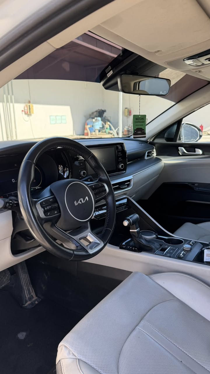 K52023
KAI k5 2023

خليجي وكالة شركة N/M

محرك كبير 2500

فووول فووول مواصفات

ماشيه 68كيلو
سيارة مكفولة فقط نص دعامية خلفية صبغ اثر شخط

رقم دهوك

مكانها دهوك

السعر:225

رقم تلفون:***********

واتساب:***********
