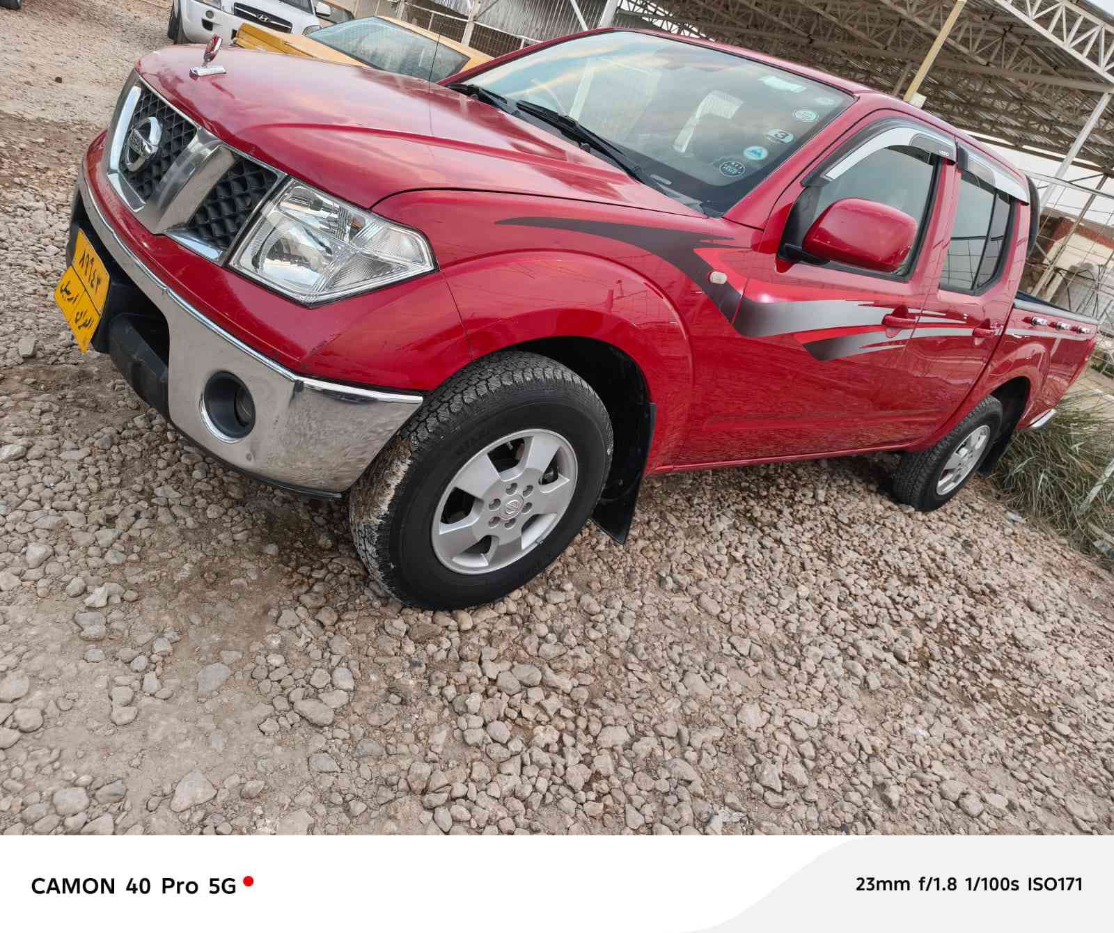 نيسان نيفاره 2010 السياره كفاله عامه مكينه كير حداديه شرط السعر 110 ***********
