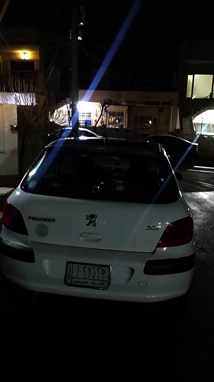 بیجۆ ٣٠٧ فەڕەنسی ٢٠٠٦ گێڕ ئۆتۆماتیک سەنەوی پلاستیک ئەسڵی و وەکالەت بێ کێشە گێڕو مەکینەی مەزبوت کارەبای بێ کێشە گەرمی مەزبوت ساردی بەس کۆمپرێسەری ئەوێت ١٧٨٠٠٠ هەزاری هەقیقی ڕۆشتوە ساحێب سەنەوی مەوجودە  بەس بۆنیتی بۆیاخە دەعو لێدرانی قورسی نیە ناو گرتنی نیە لەگەڵ ئەو لێدرانەی دوای سایەق شتێکی وا نیە چانەکراوەتەوە بێسەر ئێشەیە ماڵی خۆمە هی مەعرەز نیە *********** واتس ئەپیشی لە سەرە تا بانگی بەیانی تەلەفۆن بکە نرخی ٤٦ گەڵاو مامەڵەی برایانە
