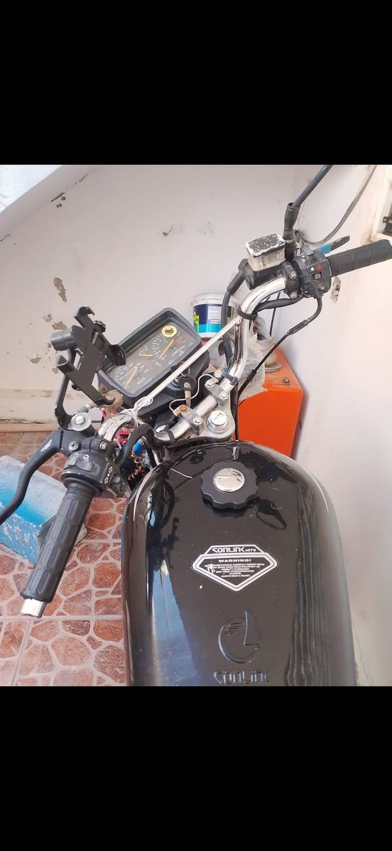 ماتۆر ١٥٠ کارەبای مەزبوتە مەکینەی دووکەڵ ئەکات قفل قفلی ٢٤٠ هەزار لە سلیمانی السليمانية, العراق


**إذا كنت صاحب هذا الإعلان وتريد حذفه لأي سبب، رجاءا أرسل رسالة إلى الدعم الفني**