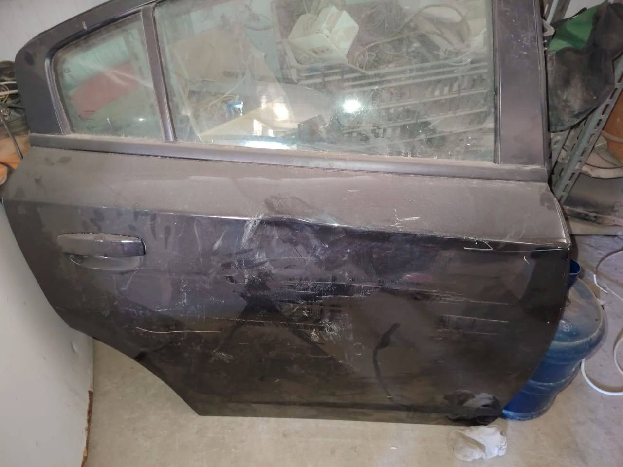 للبيع قيم بما يرضي الله باب چارجر وايد بدي ماروني 
والثاني اسود بي جامع وسنتر لك وسماعات 
مكاني الدورة ويوجد توصيل


**إذا كنت صاحب هذا الإعلان وتريد حذفه لأي سبب، رجاءا أرسل رسالة إلى الدعم الفني**