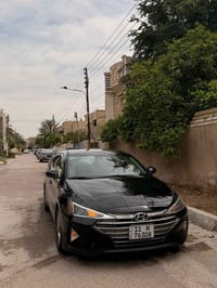 للبيع او مراوس بكورلا النترة 2019 ماشية 96 ميل موصفات نص فول  تحديد مس...