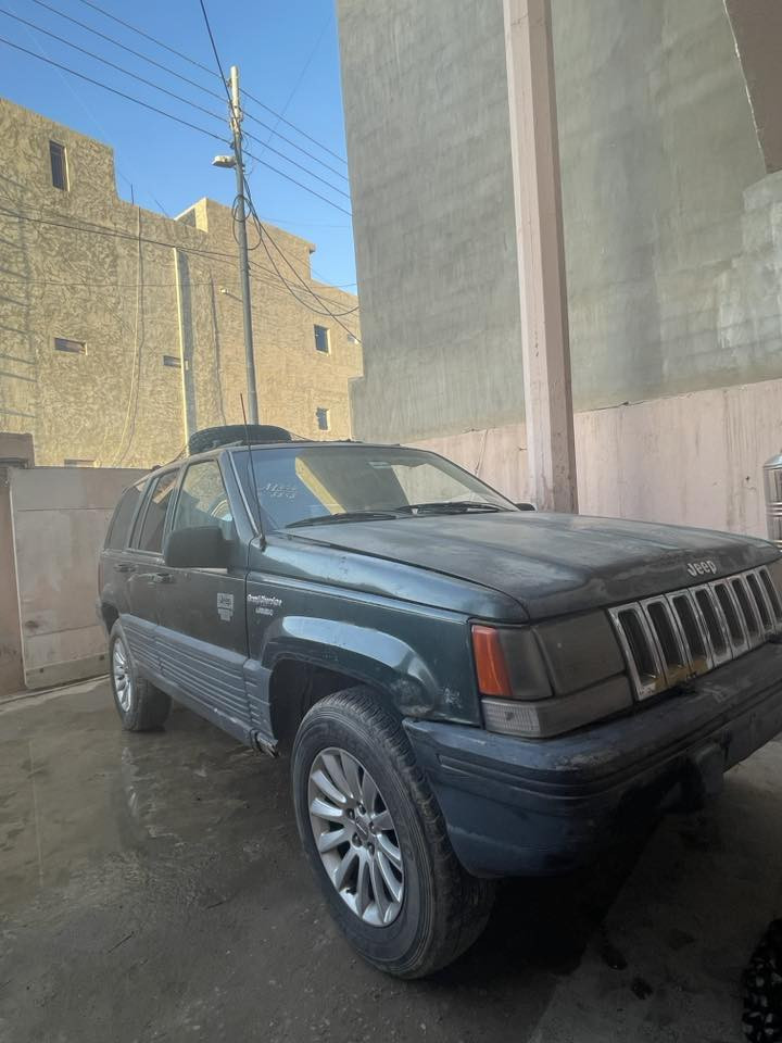 ما بعد السلام 
جيب كراند شيروكي موديل ٢٠٠٠  محور كير ومكينه بطه خير من الله رقم فحص ديالى اني ابيع حبل للاستفسار اكثر ***********
