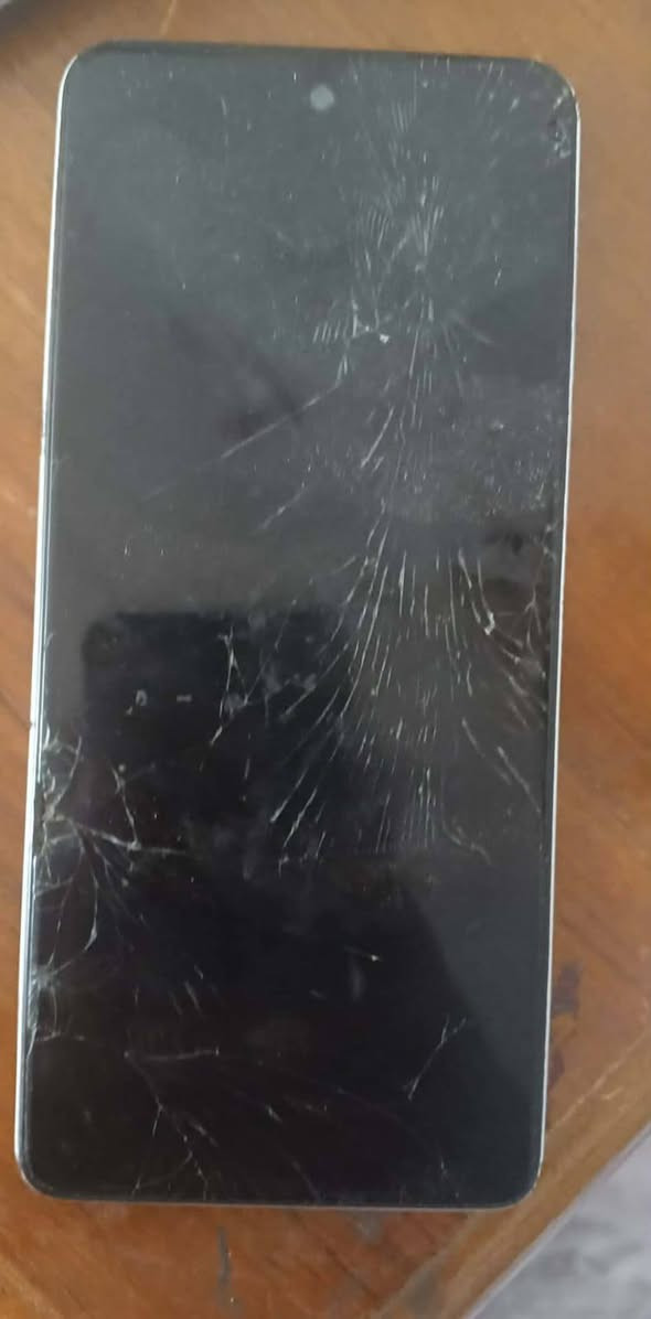 للبيع ذاكره 128 بس شاشه مكسوره ما يشتغل مكان ناصريه مركز متواجد خاص


**إذا كنت صاحب هذا الإعلان وتريد حذفه لأي سبب، رجاءا أرسل رسالة إلى الدعم الفني**