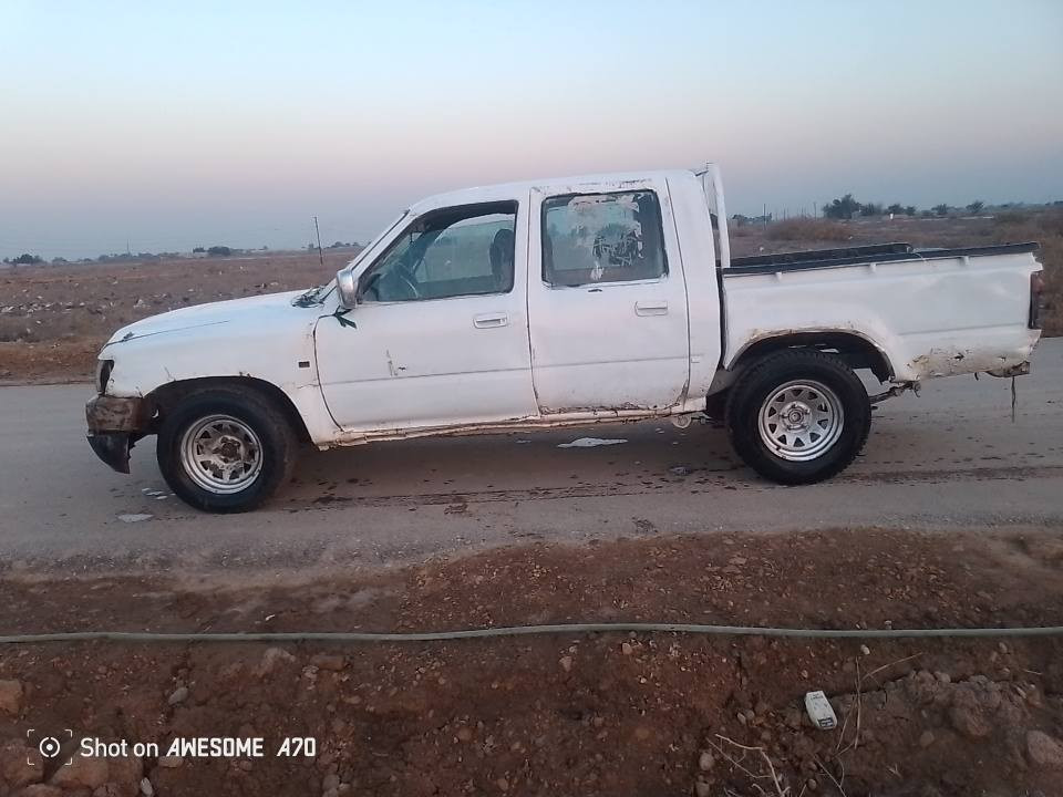 سلام عليكم سياره دير للبيع اوراق كامله مكينه حداديه تايرات مكان الشطره بني زيد رقمي ***********
