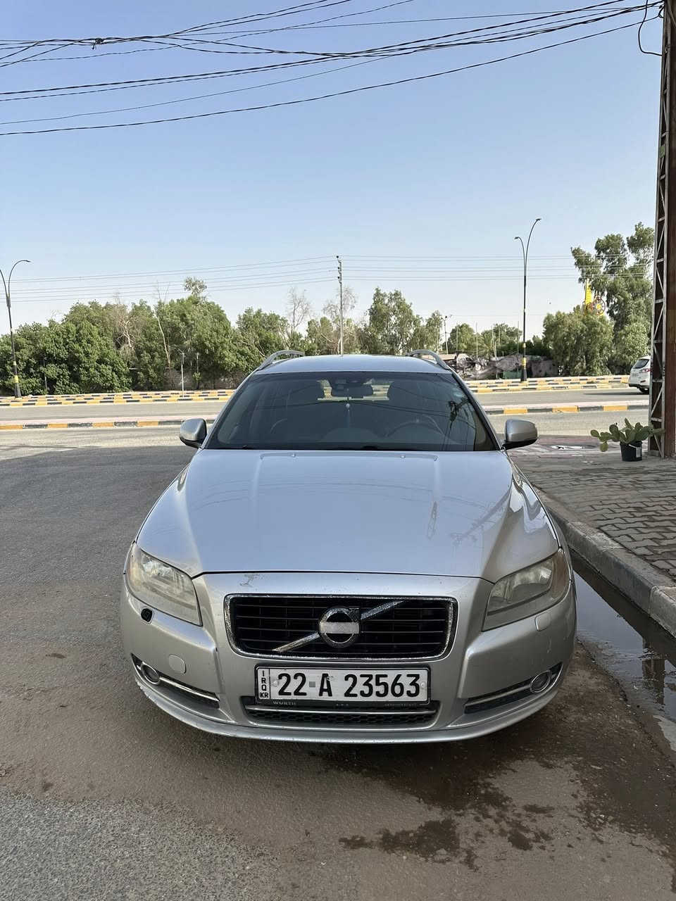 فولفو v70
2014
مكفوله اسياره 
بسمي سياره 
محرك 2
النجف الشرف 
***********
