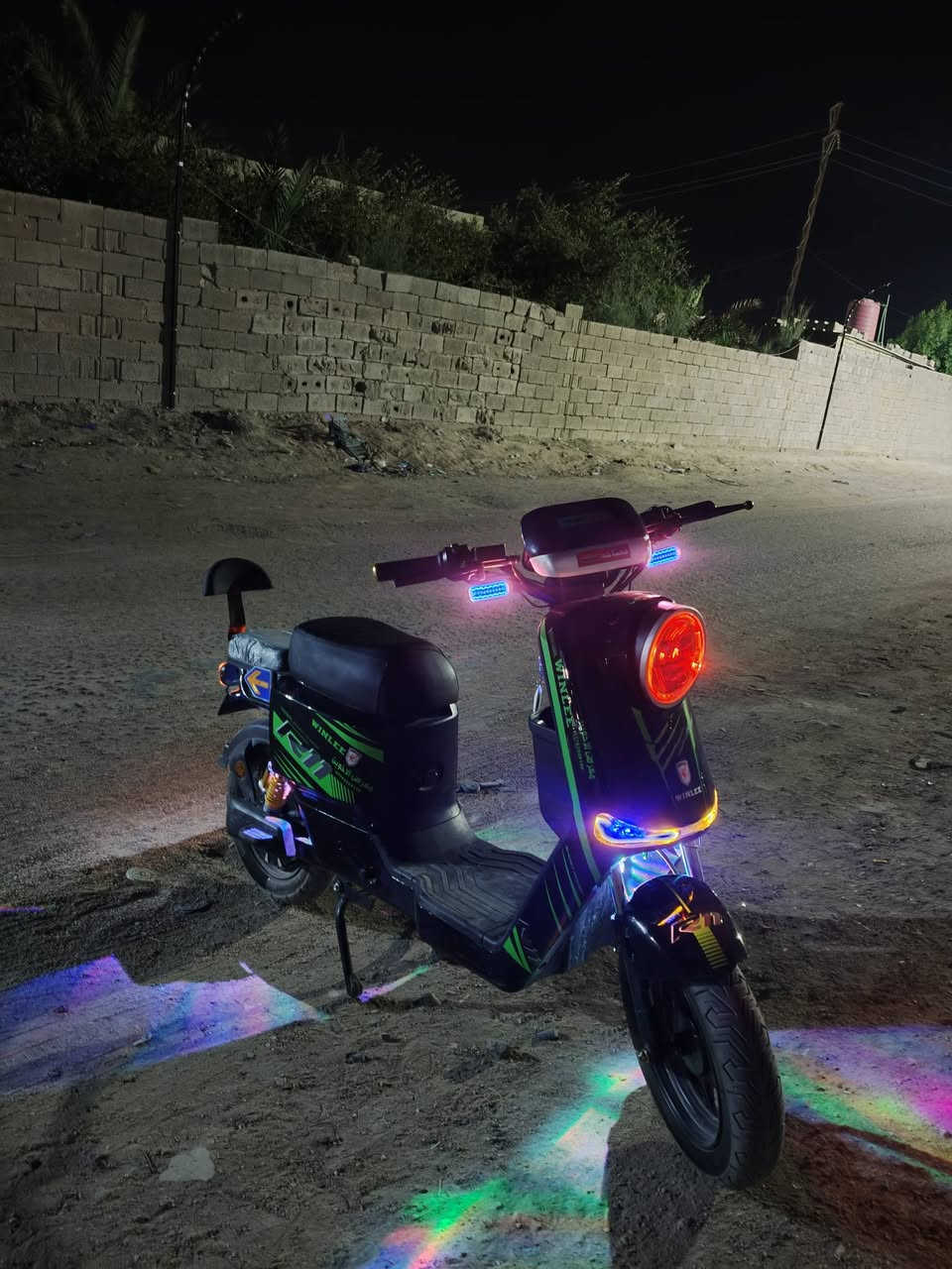 دراجه أر 11
@موديل2026

@خمس بطارات ما بيا أي ضربه غراضها كامله سعر خاص الرقم ***********
