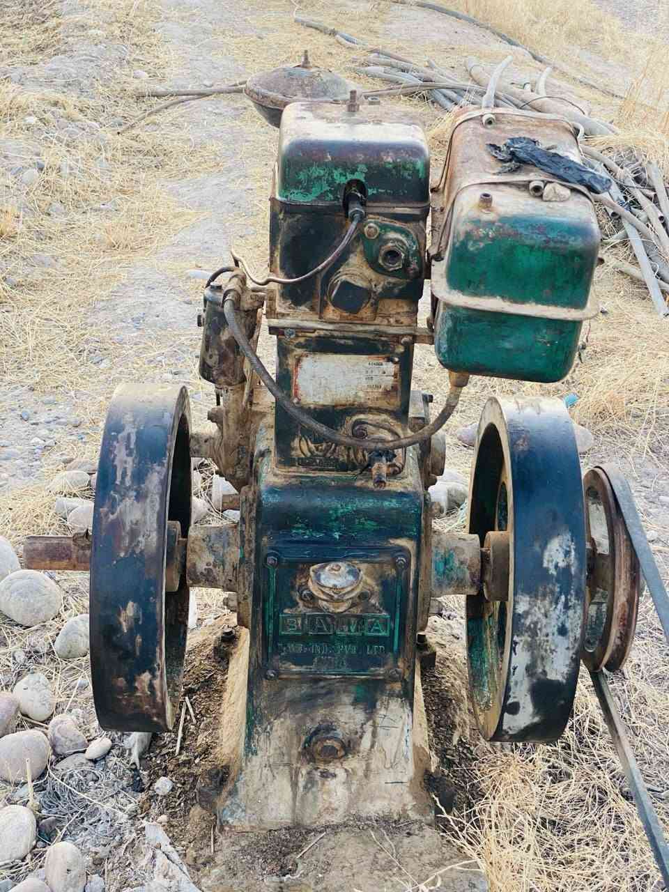 السلام وعليكم..
للبيع لستر باوا ... 8 حصان مع مولده ST_10 ابو 10 kw 
للإستفسار الإتصال على الرقم  ***********

