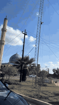 السلام عليكم  النترا 2019 بدون ايرباك رقم سليمانيه بأسمي رقم وهزه جديده قبل اسبوع مسويهن صور الحادث والسونار بالمنشور بدون لغد ولا شاصي ولا اي دواخل مناقصه اي شي حته دهن قبل يومين مبدل ايرول اصلي الف متصرف عليهه سياره فول مواصفات كير ايتي عدا الفتحه رادار امامي وجانبي وباقي مواصفات المعروفه 
السعر  130 وبيه مجال كلش بسيط مكاني بغداد حي الاعلام رقم ***********
